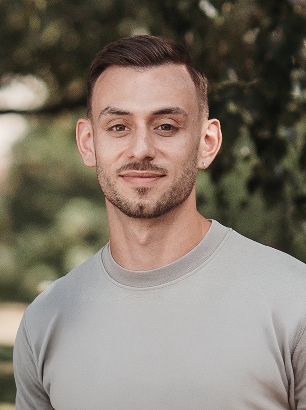 Porträt von Marius Nied, Kommunikationsdesigner und 3D Artist aus Mannheim