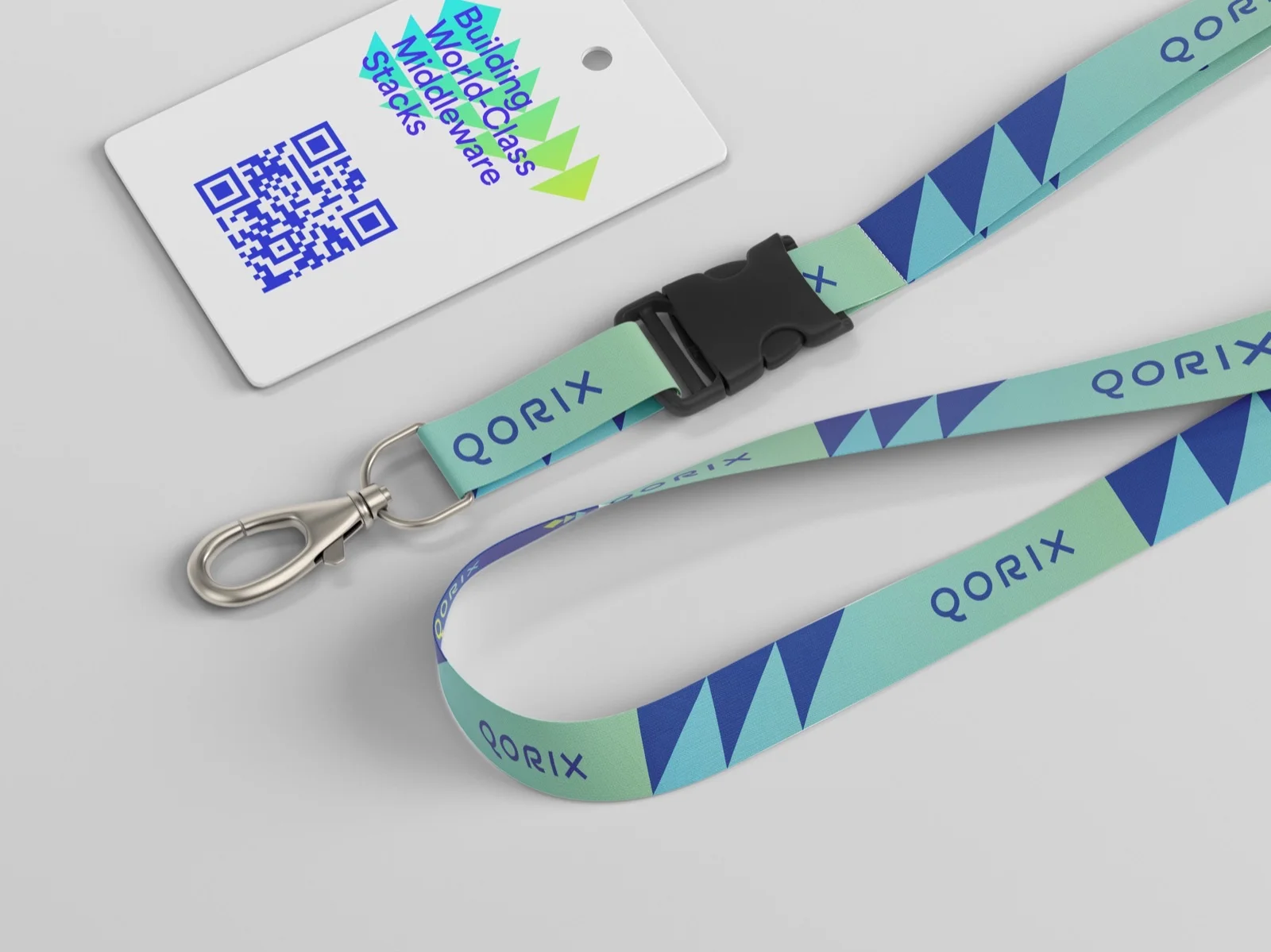 Schlüsselband und Namensschild mit QR-Code — Qorix, laufende Designbetreuung